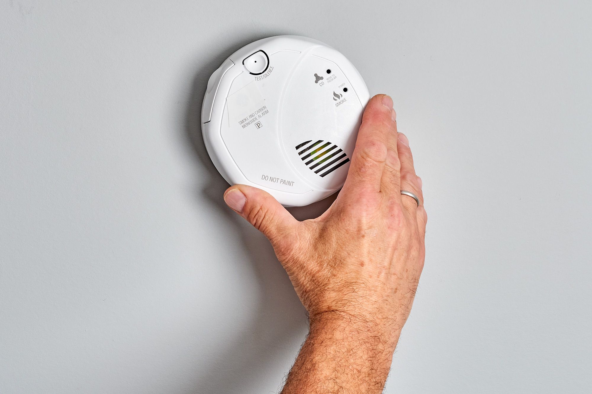 Why Wireless Smoke Detectors May Not Be Useful